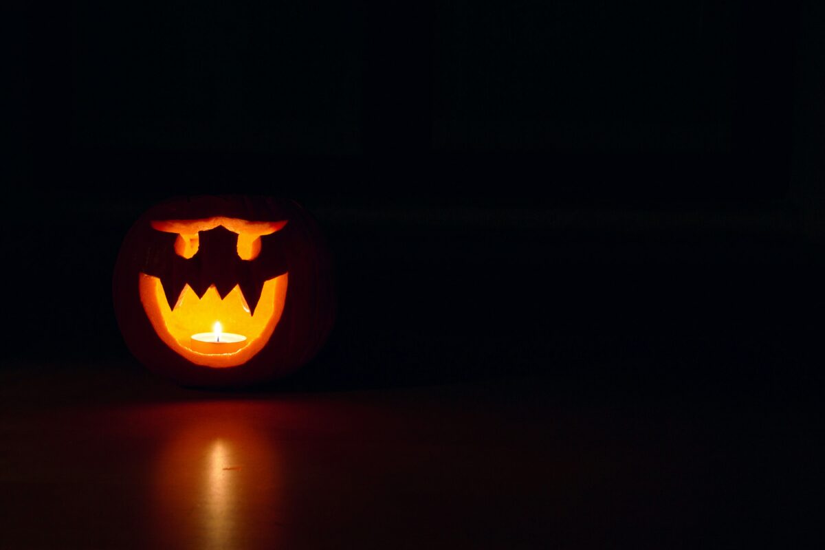 bat pumpkin carving
